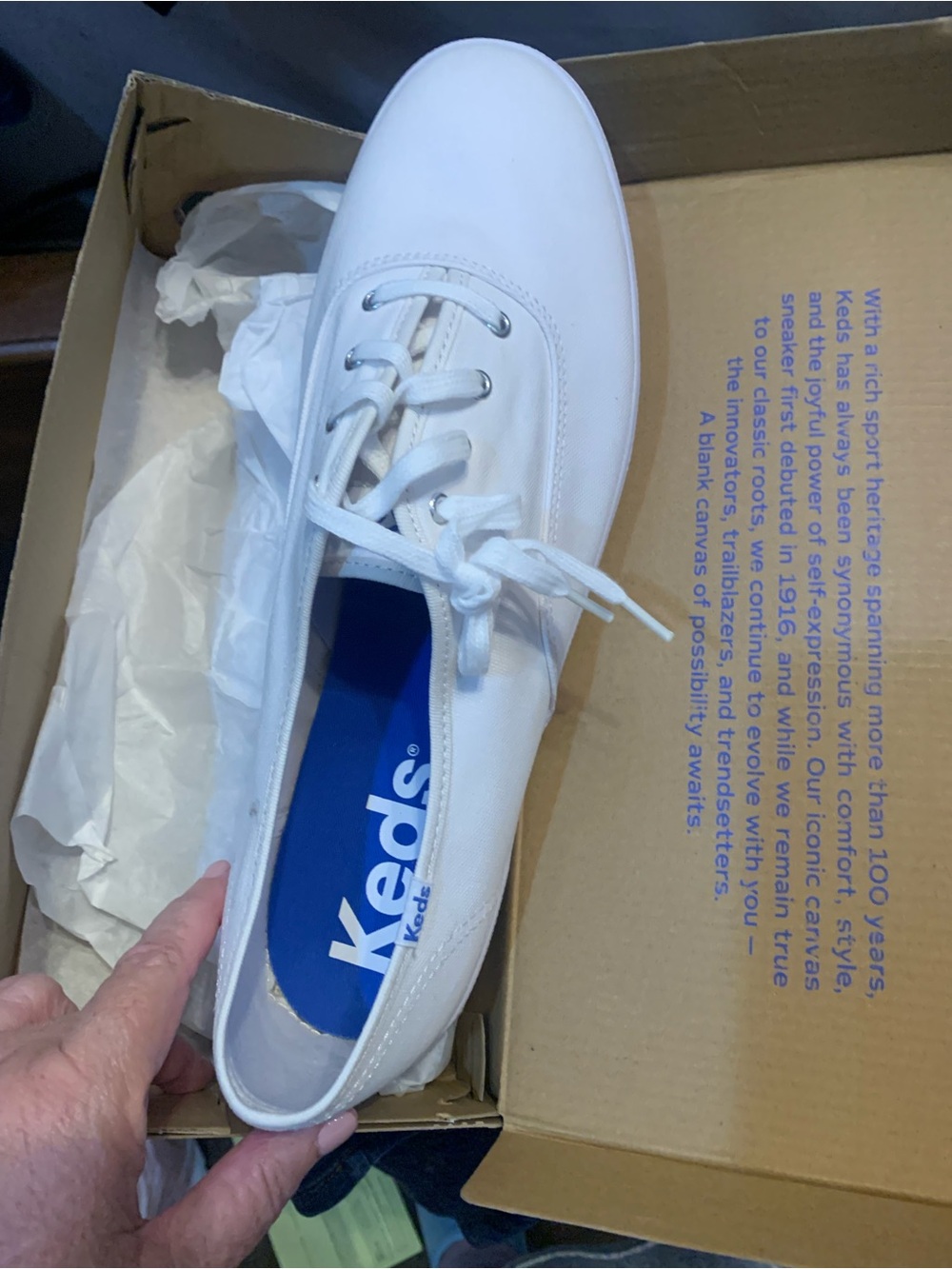 Keds White Canvas Low-Top Lace-Up Sneakers Womens 13W Wide New in Box